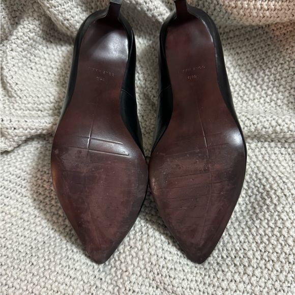Cole Haan‎ Grand. 0S Black Heels, Size 8.5 - Picture 4 of 4